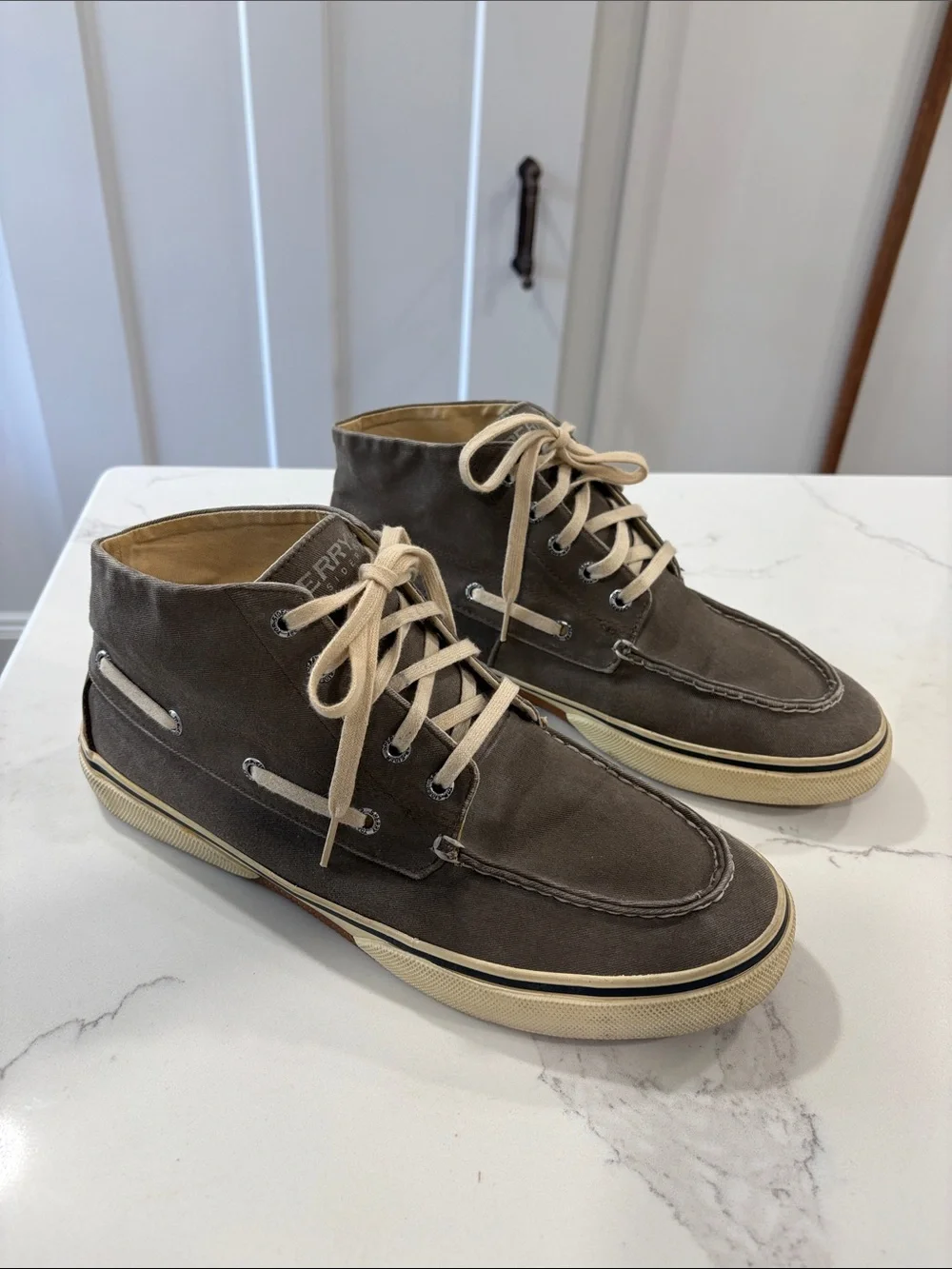 Sperry Men's Taupe Grey Canvas High-Top Boat Shoes Size 10.5